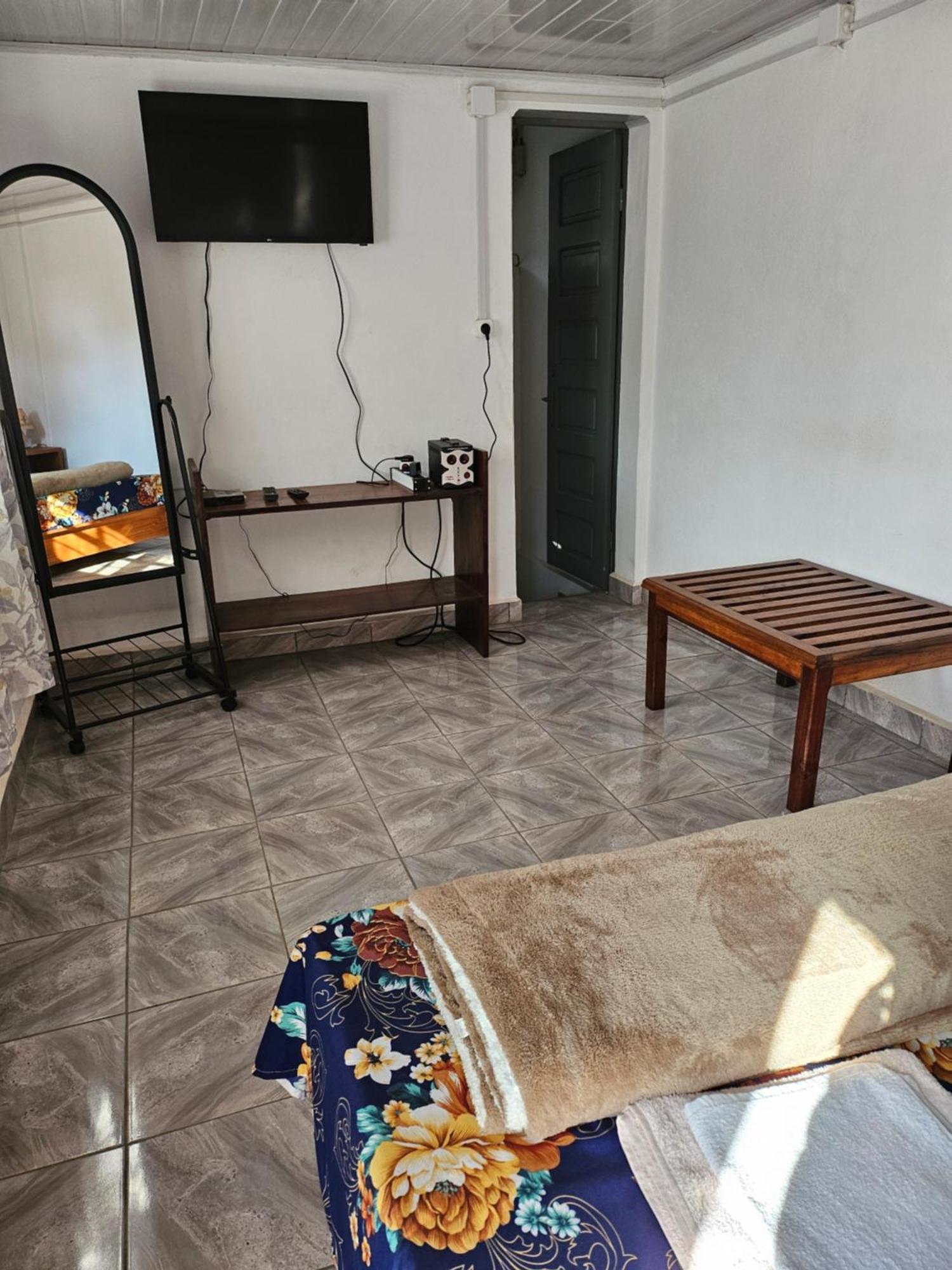 Chez Joel Bed & Breakfast Antsirabe Exterior photo