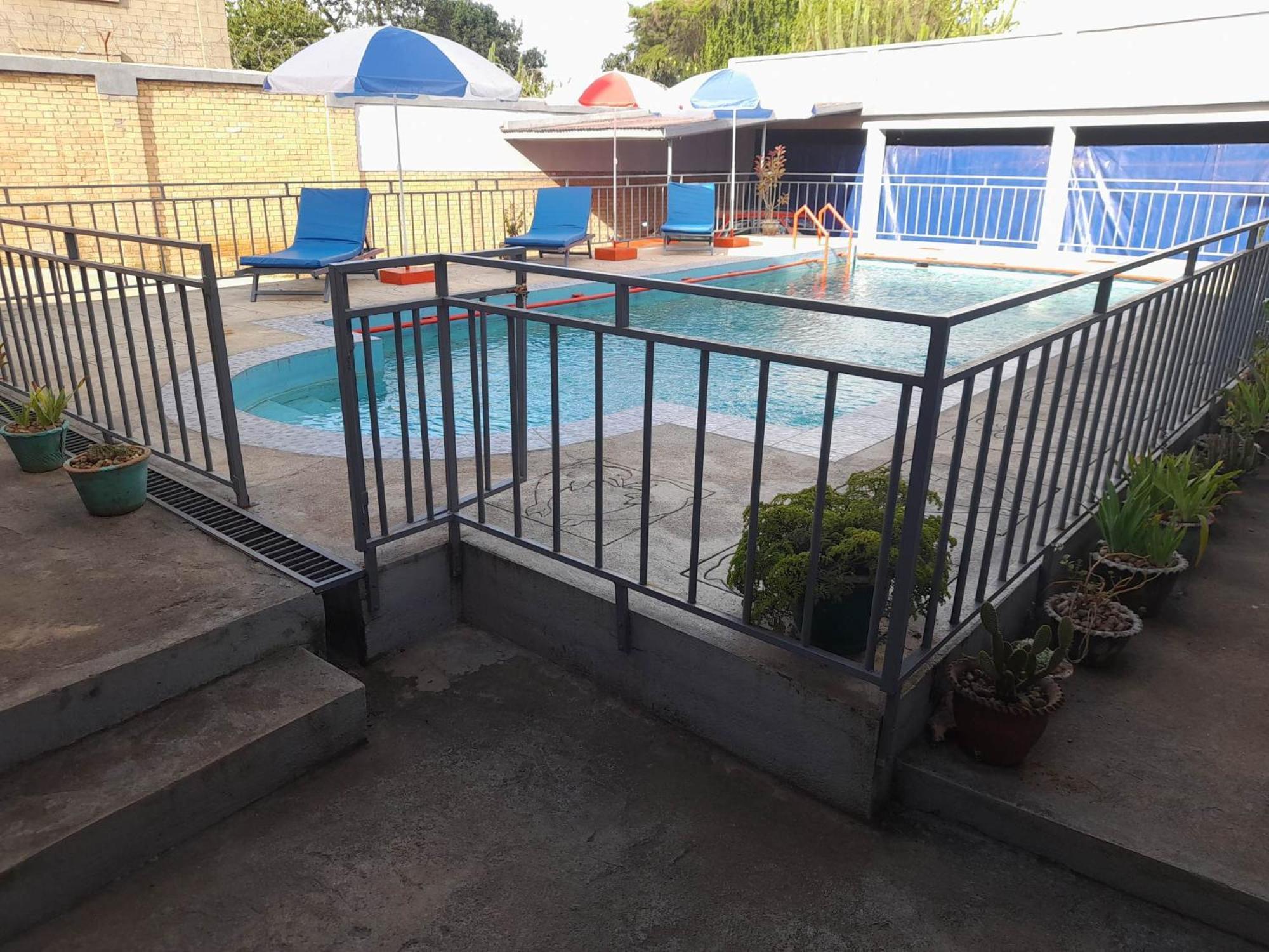 Chez Joel Bed & Breakfast Antsirabe Exterior photo